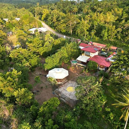 Blue Moon Guesthouse Puerto Princesa Exteriör bild
